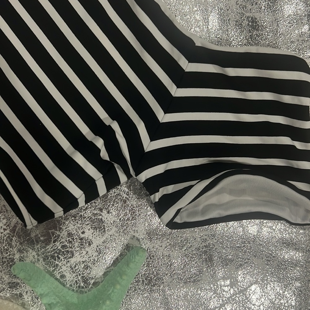 Michael Kors Black White Striped Bikini Top Size S - Picture 3 of 5
